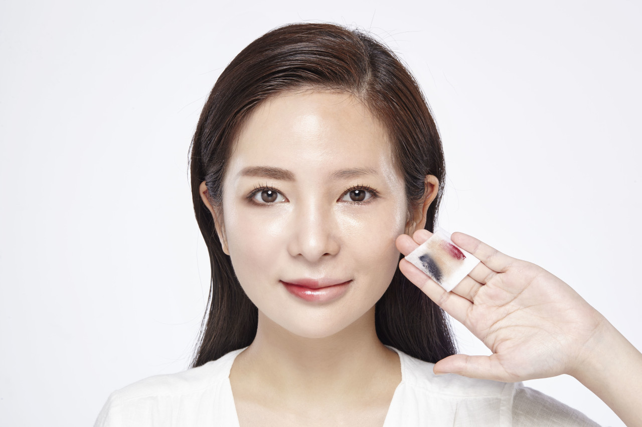 Naruko Tea Tree Shake-Up Cleansing Water (5)